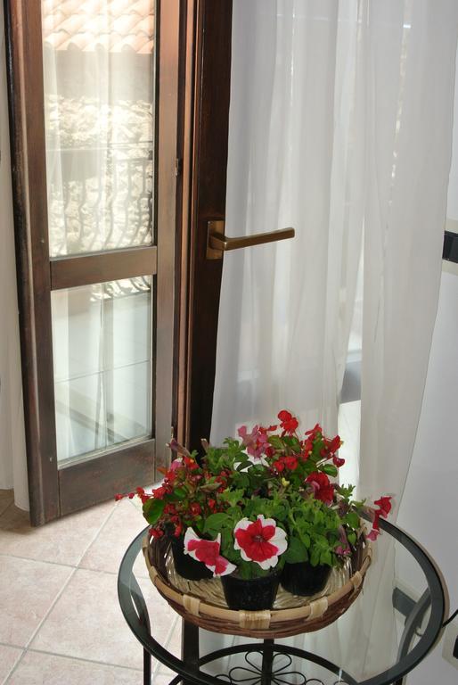B&B Casa Antonia Trentinara エクステリア 写真