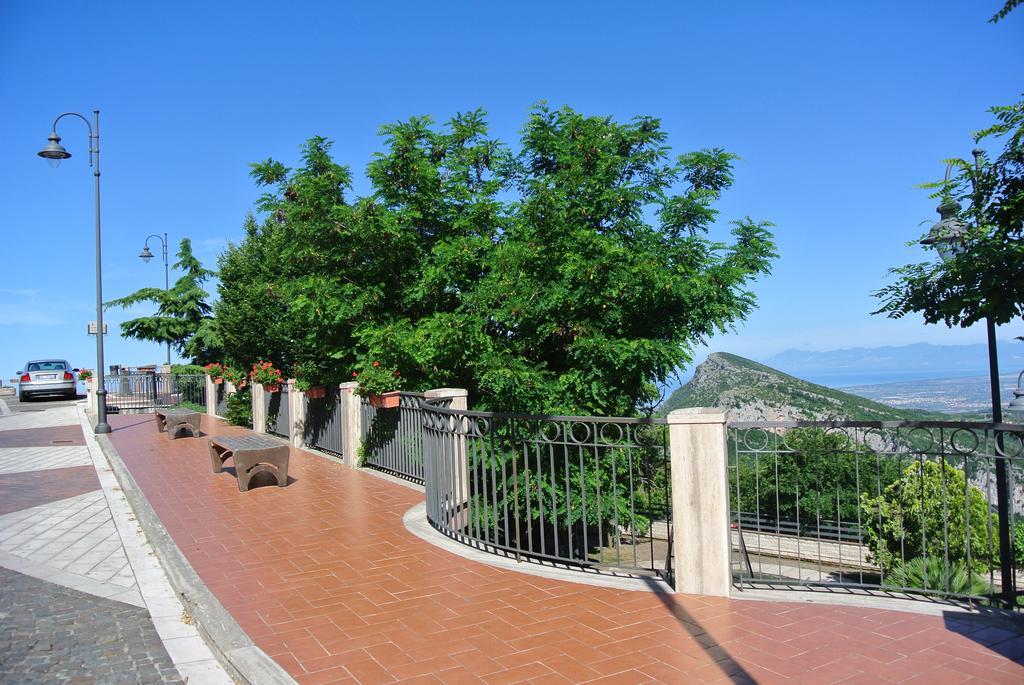 B&B Casa Antonia Trentinara エクステリア 写真